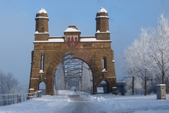 Alte S&uuml;derelbbr&uuml;cke